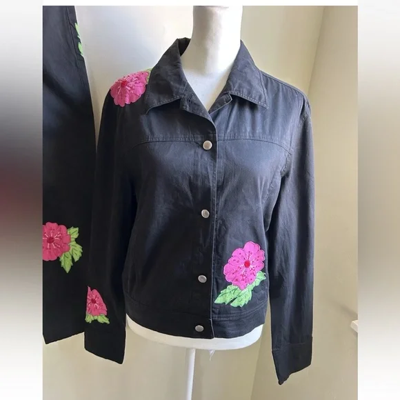 Vintage ESCADA Floral Embroidered Beaded Black Jacket + straight leg Pant SET 34